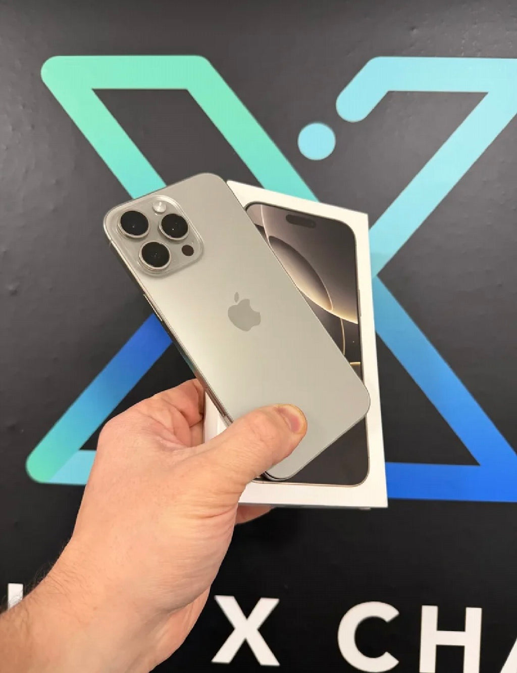 iPhone 16 Pro Max